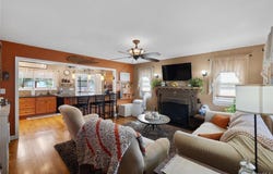 733 9th Street, West Babylon, NY 11704