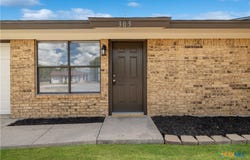305 Skyview Circle, Troy, TX 76579