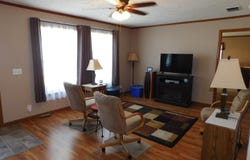 13 Hickory Lane, Sandwich, IL 60548