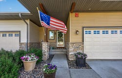 1245 Vernon Drive, Carver, MN 55315