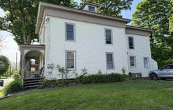 9 Washington St, Potsdam, NY 13676