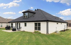 34 Thoroughbred Drive, Vilonia, AR 72173