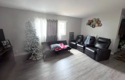 1811 N 110th ST, Omaha, NE 68154