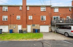 329 Macassar Dr, Baldwin Boro, PA 15236