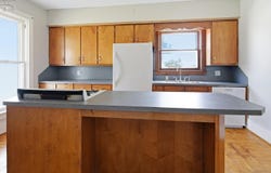 426 N Sandusky, Bellevue, OH 44811