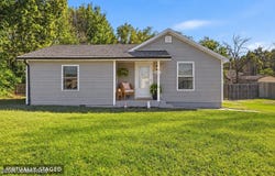 4402 BROWN STATION Road, Columbia, MO 65202