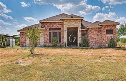 894 County Road 465, Alice, TX 78332