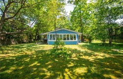 8 Surfside Drive, Irving, NY 14081