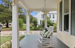 98 E Live Oak Avenue, DeFuniak Springs, FL 32435