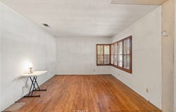 2043 N Maple, Burbank, CA 91505