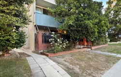 4227 Whitsett Avenue, Los Angeles, CA 91604