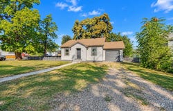 705 N 9th Ave, Caldwell, ID 83605