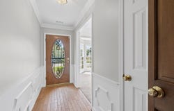 7084 CRESTRIDGE Rd, Memphis, TN 38119