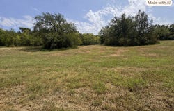 S Travis Avenue, Denison, TX 75021