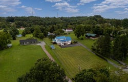 202 Racetrack Rd, MT. HOPE, WV 25880