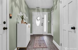 69 Lexington Circle, Old Bridge, NJ 07747