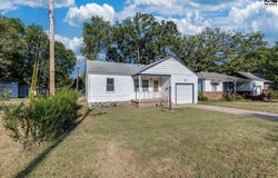 623 Grandview Ave, Newton, KS 67114