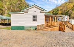 51 Brown Bear Hollow Road, NORTHFORK, WV 24868
