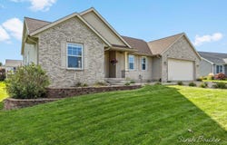 2482 Willow View Drive, Jenison, MI 49428