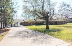 19071 Chloe Layne RD, Spiro, OK 74959