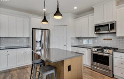 970 SE DARROW Rd, Estacada, OR 97023
