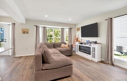 915 Walnut Point Drive, Imperial, MO 63052