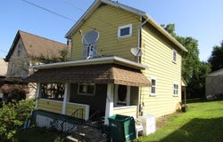 209 Park St, Derry, PA 15627