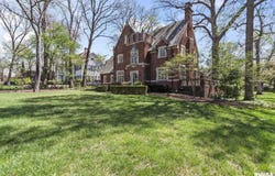 1050 WILLIAMS Boulevard, Springfield, IL 62704