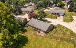 2244 Manhattan Boulevard, Springfield, OH 45504