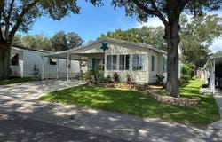11035 Ewing Dr, Dade City, FL 33525