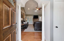1305 Oakbrook Dr, PARIS, TN 38242