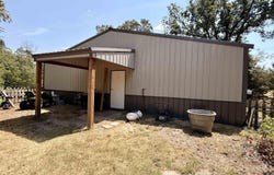 1302 E 95th Ave, Hutchinson, KS 67502