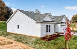 108 BROOK GLEN LN, STAUNTON, VA 24401
