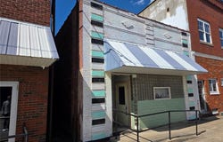 205 E Central Avenue, Benld, IL 62009