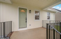 1925 QUEENSWAY, BALTIMORE, MD 21222