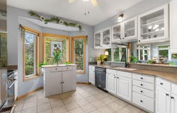 15135 Crestview Circle, Rosemount, MN 55068