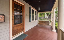 24 Mt Vernon St, Reading, MA 01867