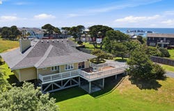 1337 BEACH LOOP Dr, Bandon, OR 97411