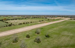 235 Private Road 33263, Sumner, TX 75486