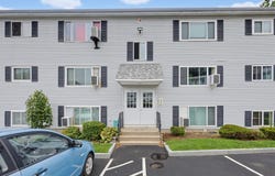 5455 N Main St, Fall River, MA 02720