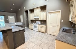 206 E Rowe, Longview, TX 75605-5424