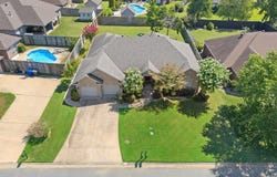 880 Nottingham Drive, Conway, AR 72034