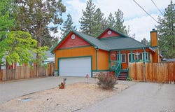 142 Leonard Lane, Sugarloaf, CA 92386
