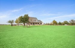 8600 Five Wells Rd, Rogers, TX 76569