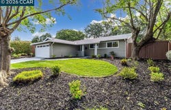 1271 Kentucky Dr, Concord, CA 94521