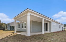7045 Cinnamon Dr, Conway, SC 29526