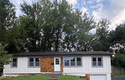 9425 E 67th Terrace, Raytown, MO 64133