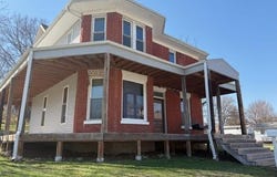 401 N 9th Street, Atchison, KS 66002