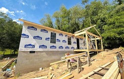 66 GOFF RD, OAK HILL, WV 25901