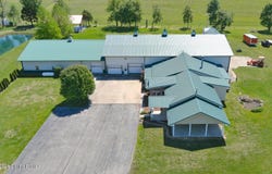 379 Clark School Rd, Clarkson, KY 42726